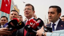 İBB Başkanı İmamoğlu Taksim'de düzenlenen 23 Nisan töreninde konuştu: "İçim neşeyle dolu"
