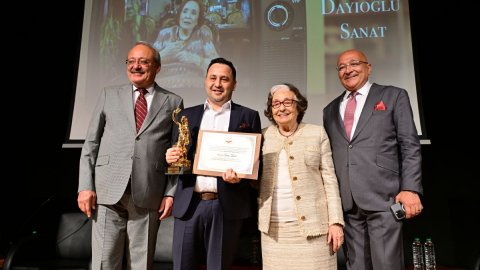 Gülten Dayıoğlu 2024 Çocuk Romanı Ödülü'nün sahibi Tunç Kurt oldu!