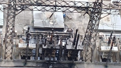 Eskişehir'de HES trafosu patladı; yangını söndüren 14 işçi dumandan etkilendi