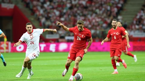 A Milli Futbol Takımı, hazırlık maçında Polonya'ya 2-1 mağlup oldu