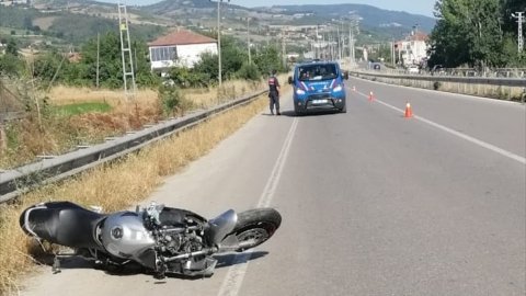 Devrilen motosikletin sürücüsü öldü