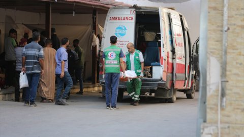 İsrail gücünü siviller üzerinde denemeye devam ediyor: Okul saldırısında çoğu kadın ve çocuk öldü