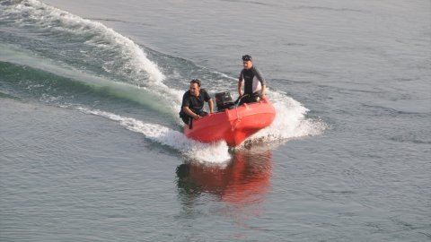 Şırnak'ta Dicle Nehri'nde akıntıya kapılan 2 kişi kurtarıldı