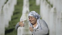 Srebrenitsa Soykırımı'nın 14 kurbanı bugün toprağa veriliyor