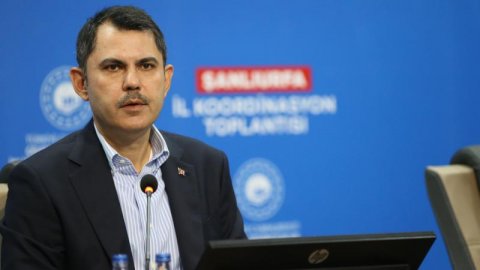 Murat Kurum tarih verdi: Ağustosta 20 bin deprem konutumuzu tamamlayıp vatandaşlarımıza teslim edeceğiz