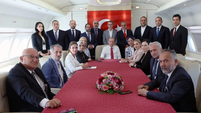 Erdoğan'dan Kıbrıs dönüşü flaş emeklilik zammı açıklaması: "Yeni yasama döneminde gündeme alacağız"