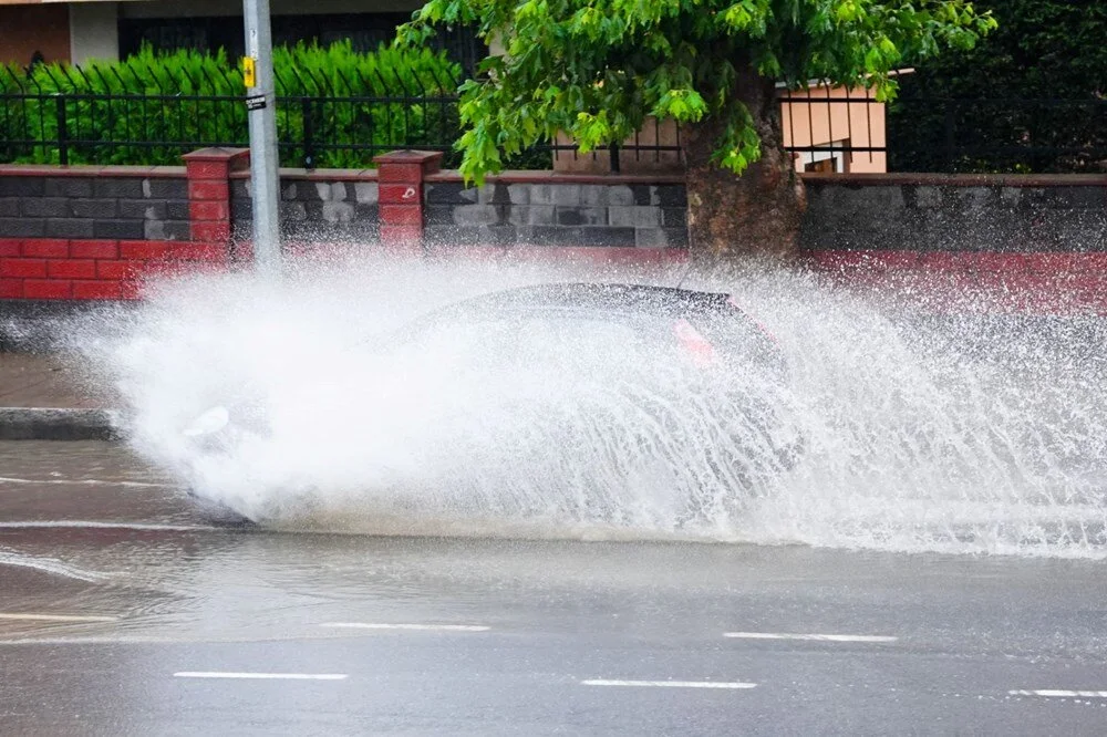İstanbul güne sağanak yağışla başladı