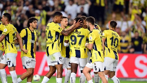 Fenerbahçe'nin UEFA kadrosu belli oldu