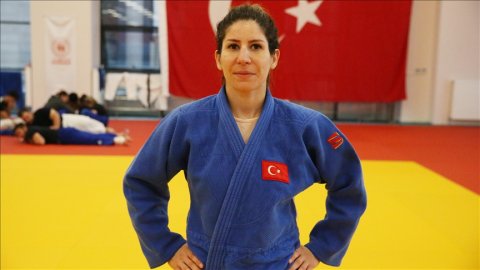 Milli sporcu Ecem Taşın Çavdar olimpiyatlardaki ikinci madalyasını aldı