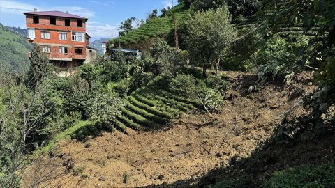 Rize'de sağanağın ardından hasar tespit çalışmaları yürütülüyor