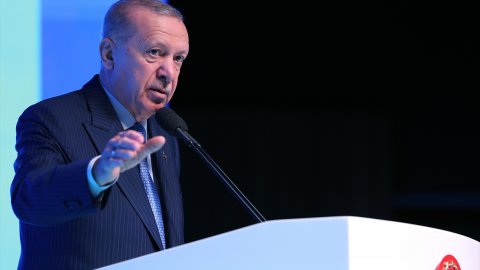 Cumhurbaşkanı Erdoğan'dan kılıçlı törene sert tepki: Kılıçları kime çekiyorsunuz?