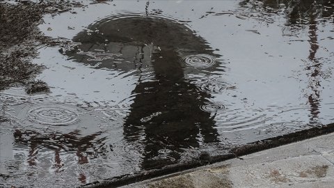 Sıcaklar yerini sağanak yağışlara bırakıyor!