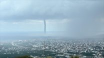 Hatay’da yağış sonrası hortum çıktı