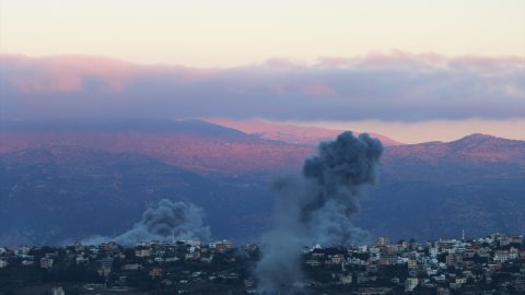 İsrail, Lübnan'a yönelik kara harekatına başladı