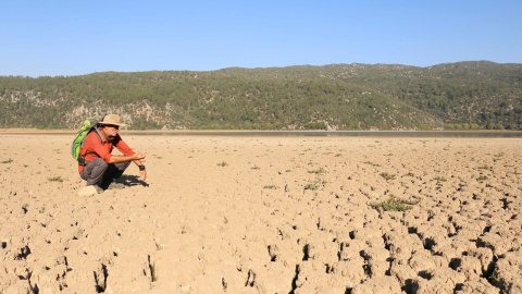 Eğirdir'in beslediği Kovada Gölü de kuruyor