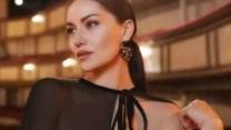 Fahriye Evcen siyahlı kombini ile beğeni topladı